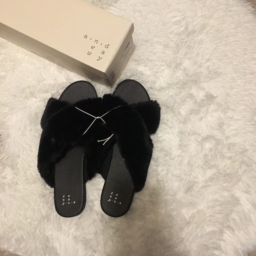 Black Furry Sandals